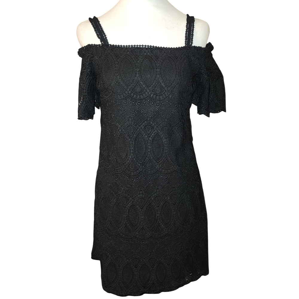 White House Black Market Black Lace Cold Shoulder Dress Size 0